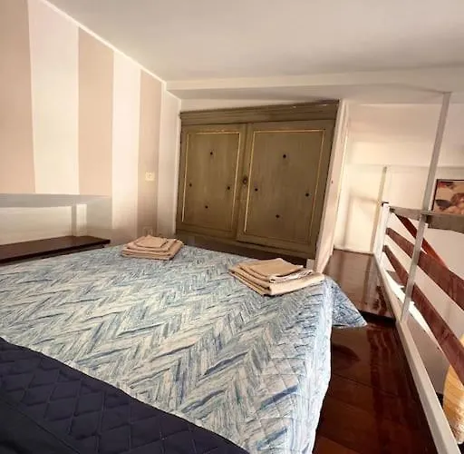 Torre Argentina Apartment